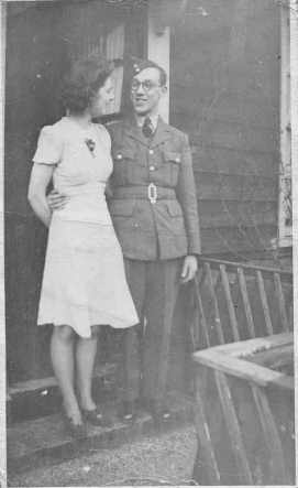 William (Bill) Saville 102 Squadron Ground Crew